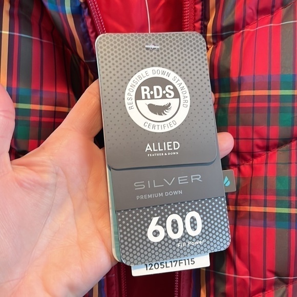 PRETTY red plaid down filled NWT lands End zip puffer vest size 3XP - Picture 9 of 10